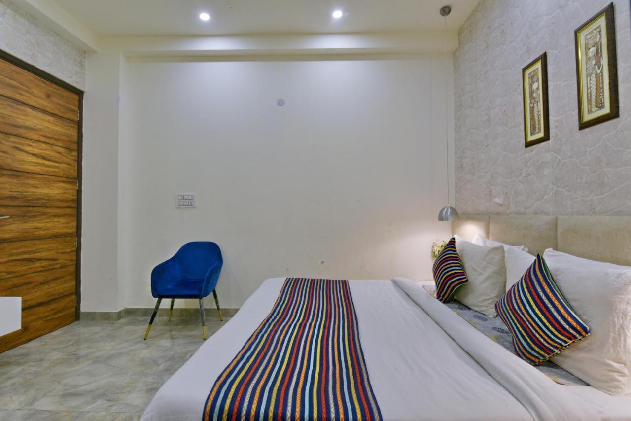 Hotel Fortune Inn By F9 Hotels Нойда Екстер'єр фото
