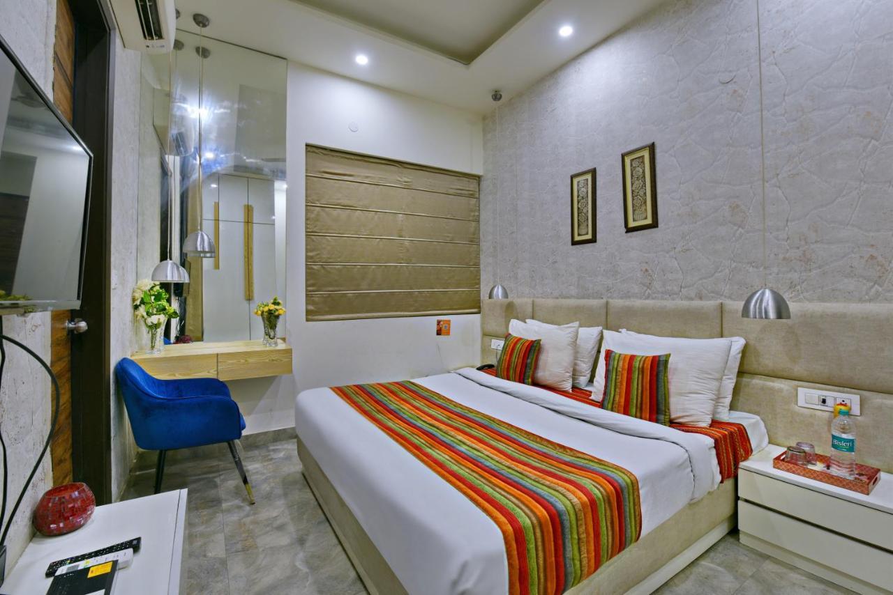 Hotel Fortune Inn By F9 Hotels Нойда Екстер'єр фото