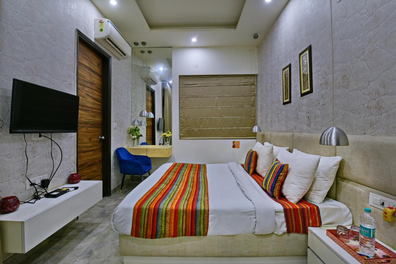 Hotel Fortune Inn By F9 Hotels Нойда Екстер'єр фото