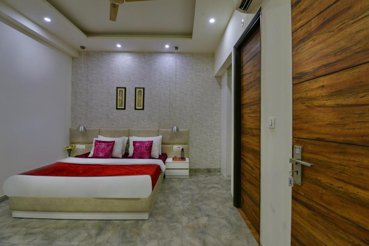 Hotel Fortune Inn By F9 Hotels Нойда Екстер'єр фото