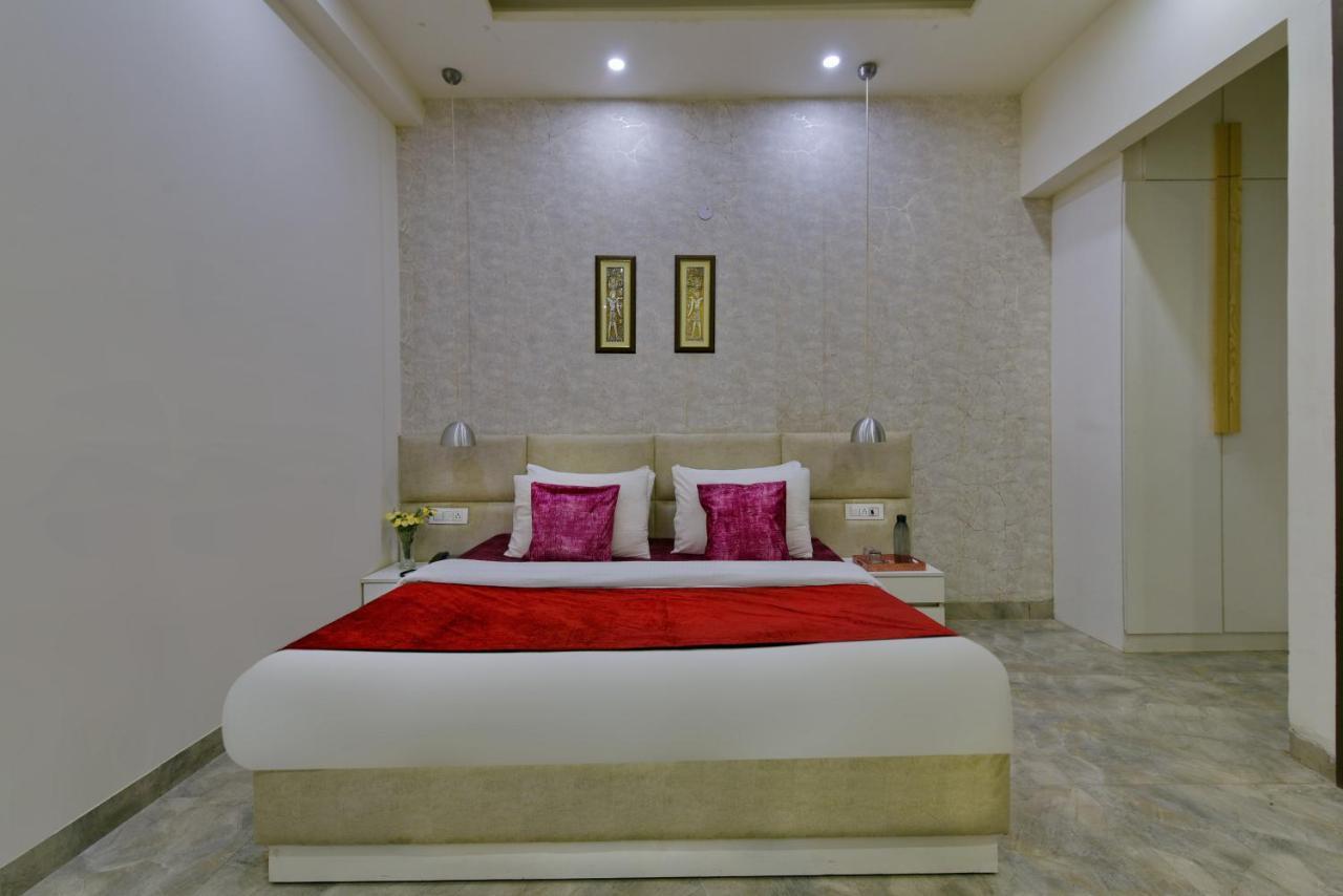 Hotel Fortune Inn By F9 Hotels Нойда Екстер'єр фото